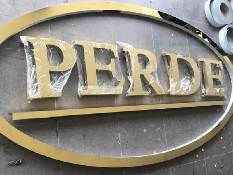 �stanbul Kutu Harf